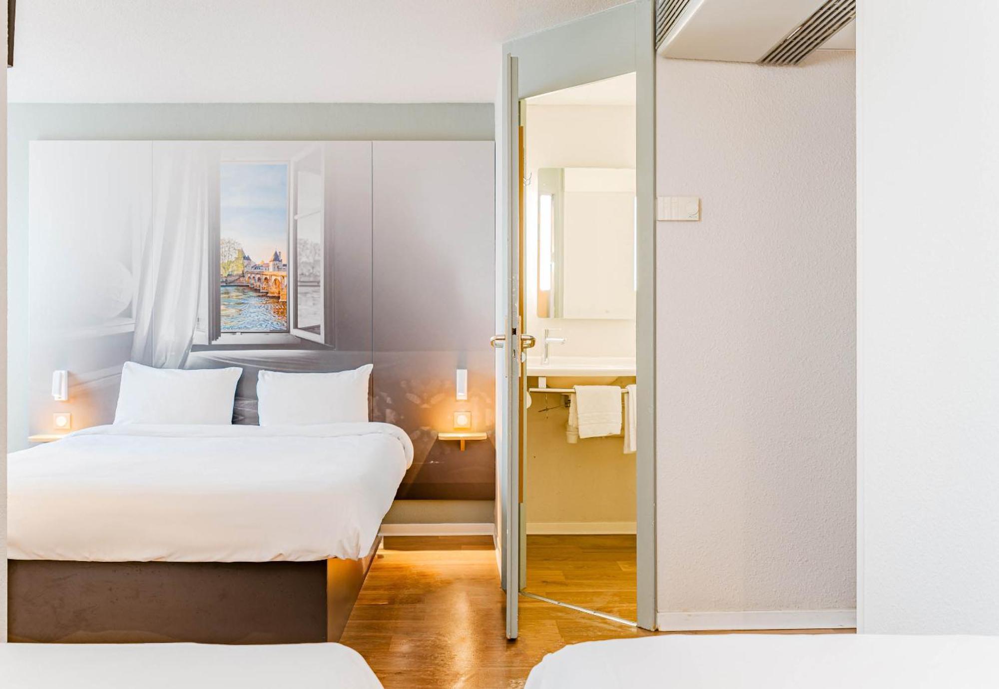 B&B Hotel Шательро Экстерьер фото